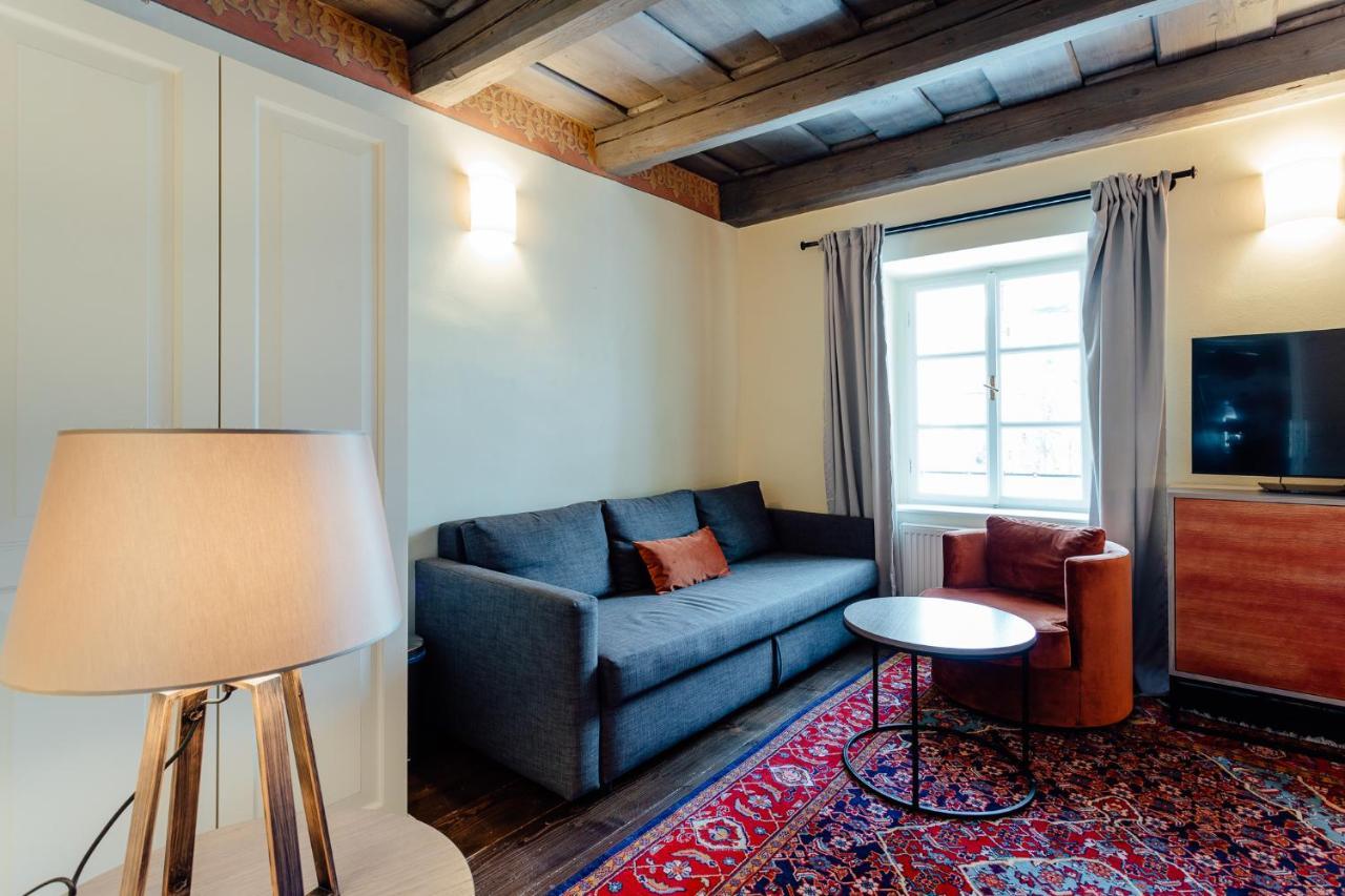 Hotel Glaus บันสกา ชีอาว์นีซา ภายนอก รูปภาพ